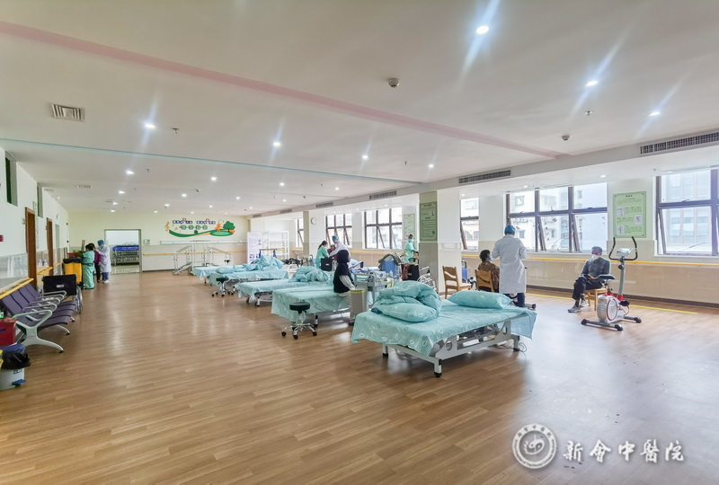 福康楼康复科康复治疗大厅